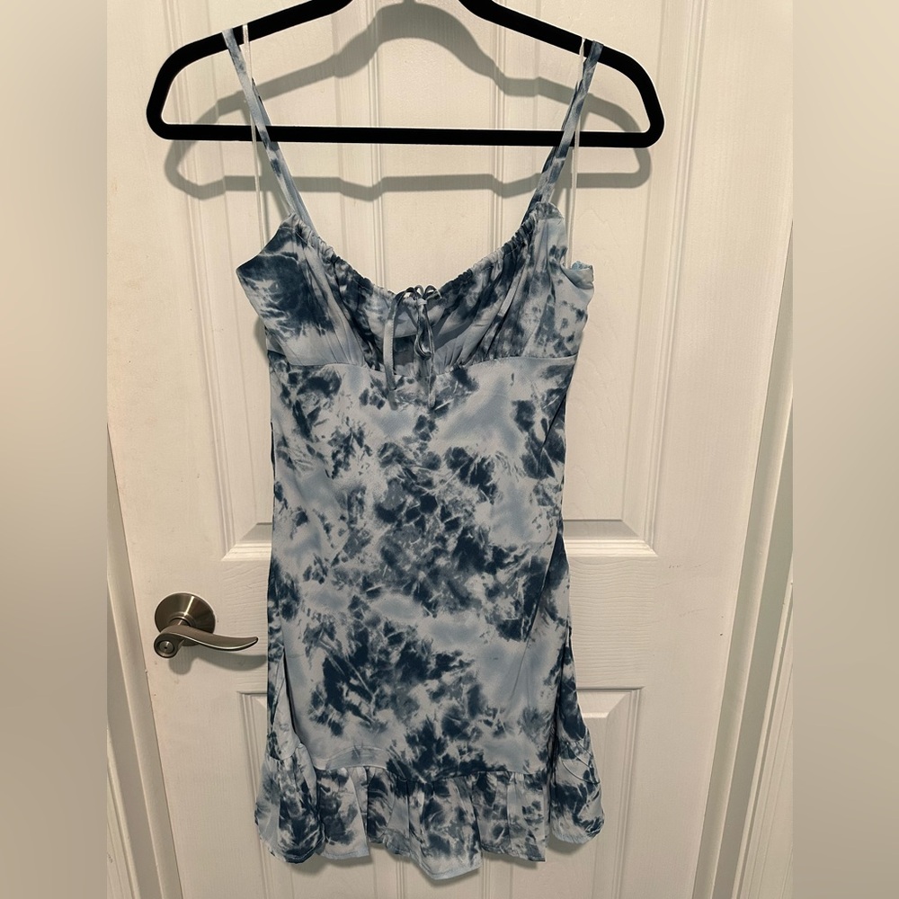 Blue tie-die mini dress, size 6 (AUS 10)